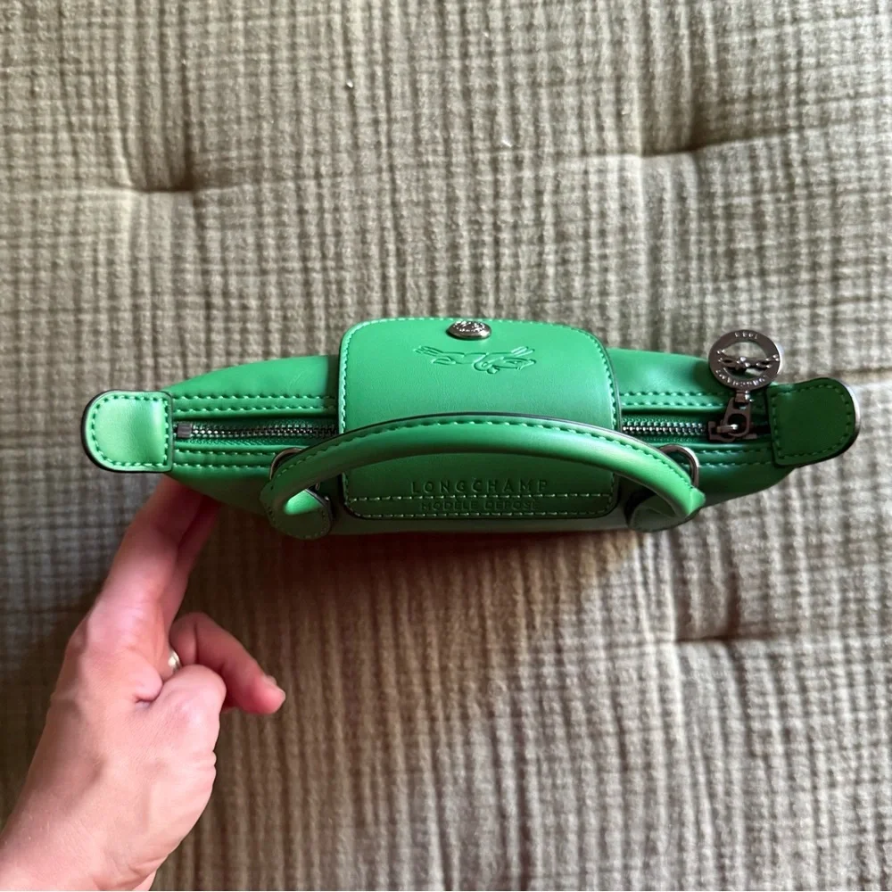 Longchamp LE PLIAGE XTRA XS POUCH in Green 🍀 - Picture 6 of 11